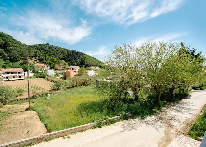 Giannis House 1 * Vitaládes