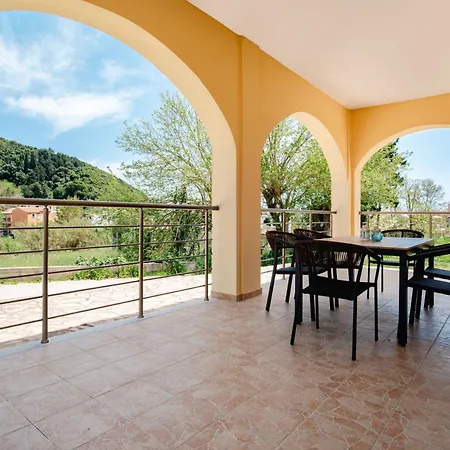 Giannis House 1