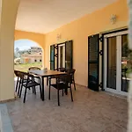 Giannis House 1 * Vitaládesz