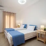 Giannis House 1 * Vitaládesz