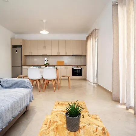 Σπίτι διακοπών Giannis House 1 Βιταλάδες