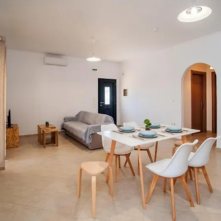 Σπίτι διακοπών Giannis House 1 *
