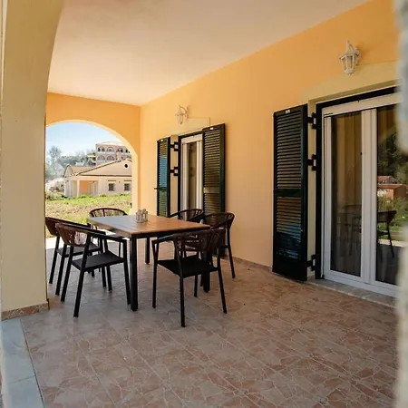 Giannis House 1 * Βιταλάδες
