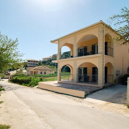 Giannis House 1 Vitaládesz