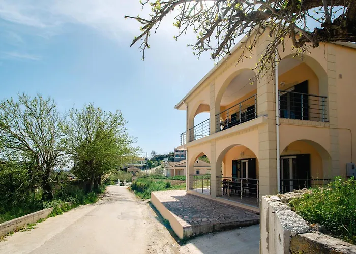 Giannis House 1 *